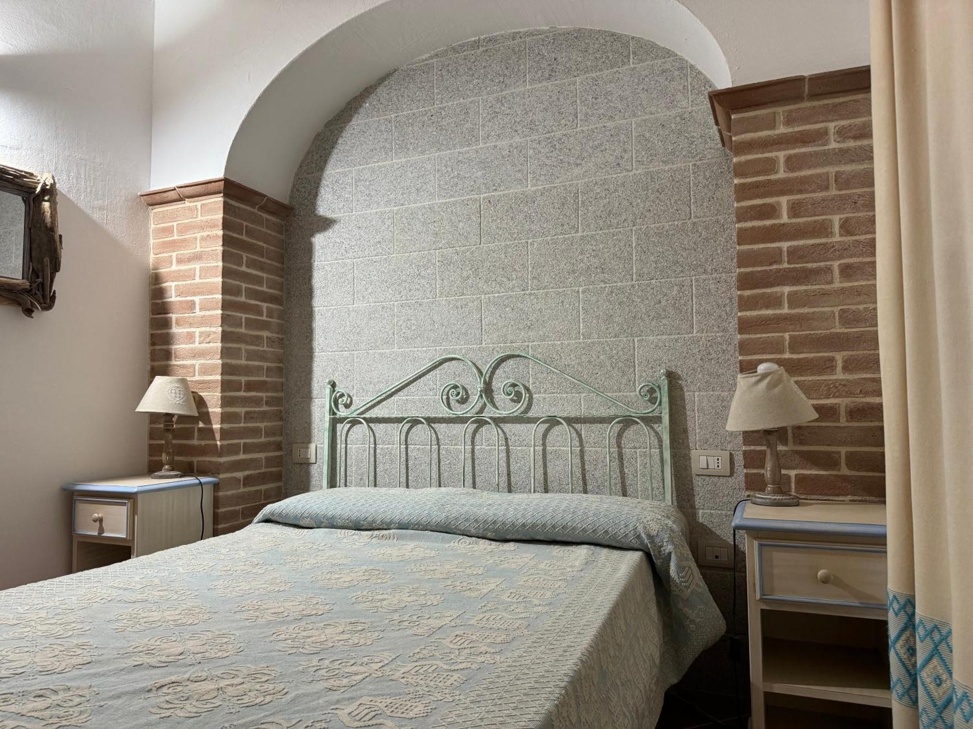 Casa Gallo Кала Гононе Екстериор снимка